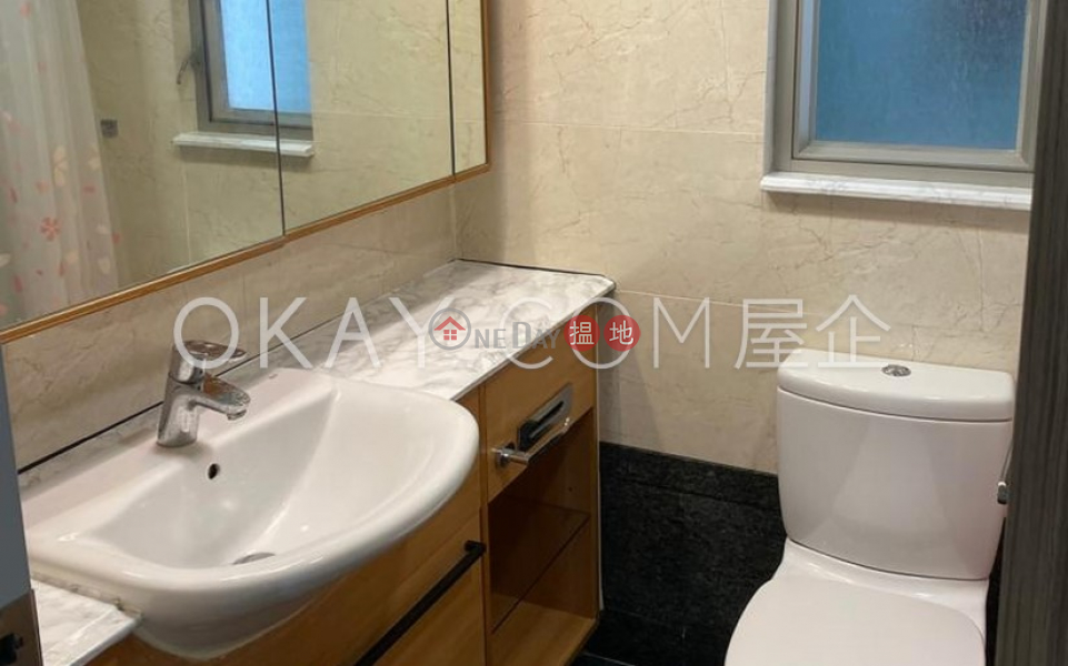 Unique 2 bedroom with harbour views | For Sale | Sham Wan Towers Block 1 深灣軒1座 Sales Listings