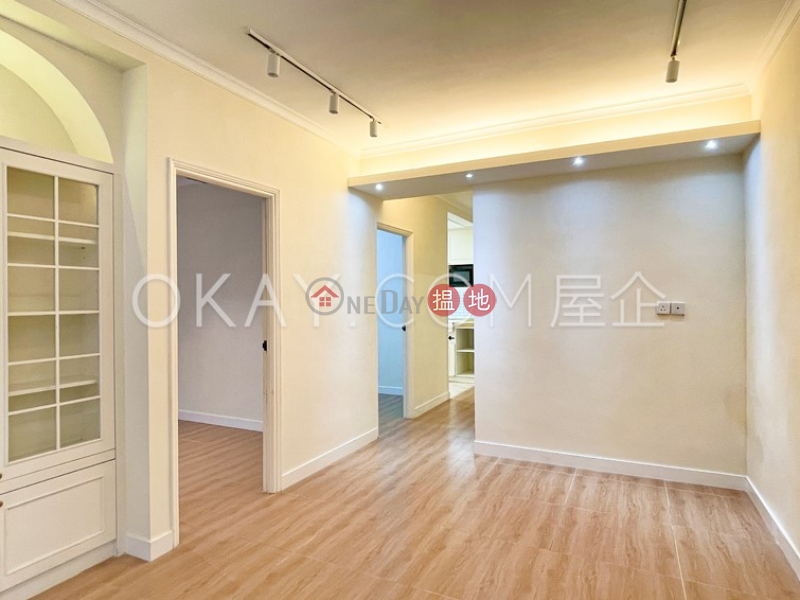 HK$ 34,000/ month | Caineway Mansion, Western District | Tasteful 2 bedroom with terrace | Rental