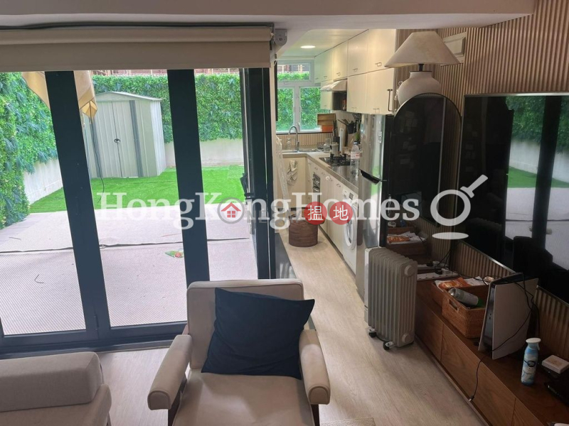 HK$ 30,000/ month, Kin On Building, Wan Chai District, Studio Unit for Rent at Kin On Building