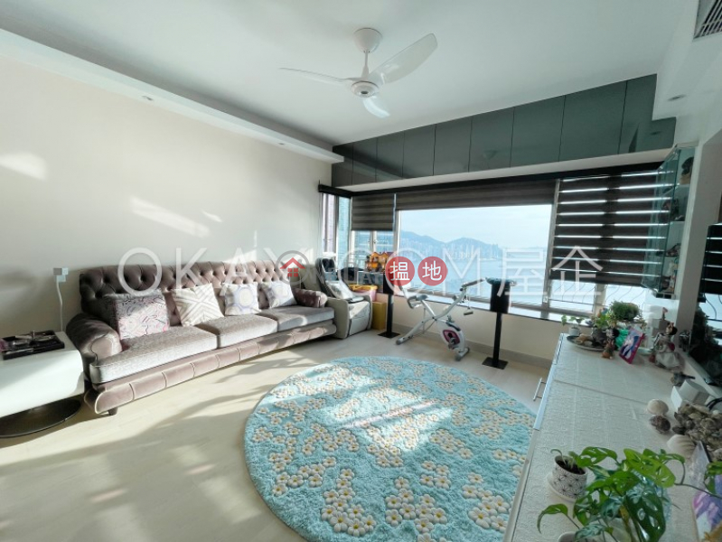 Lovely 4 bedroom on high floor with parking | Rental | Sorrento Phase 2 Block 1 擎天半島2期1座 Rental Listings