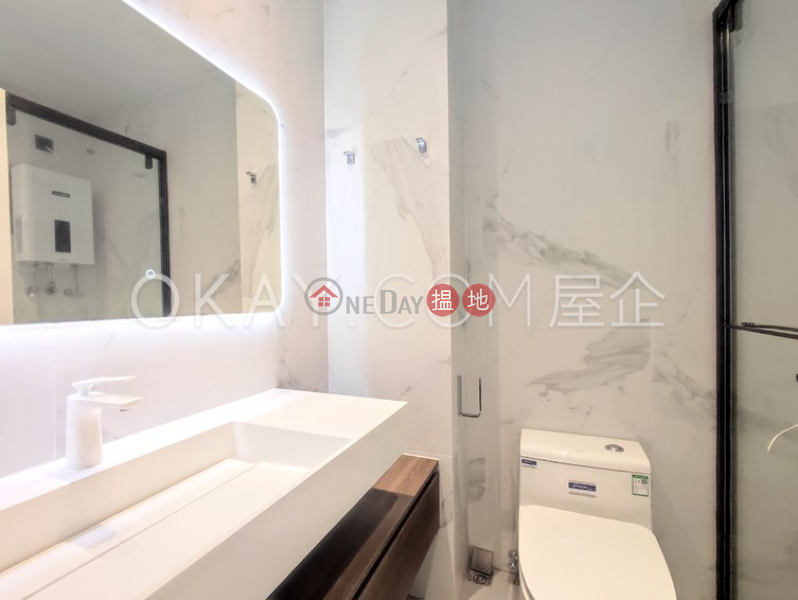 HK$ 75,000/ month, Mini Ocean Park Station | Southern District Beautiful 2 bedroom with balcony & parking | Rental