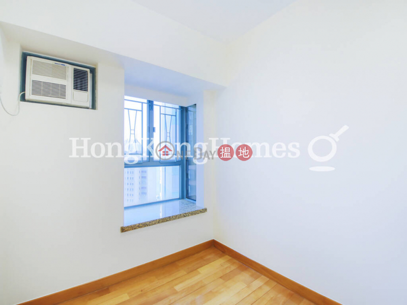 3 Bedroom Family Unit for Rent at Queen\'s Terrace | 1 Queens Street | Western District, Hong Kong Rental HK$ 33,000/ month