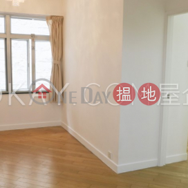Generous 2 bedroom with terrace & parking | Rental | 3-4 Yik Kwan Avenue 益群道3-4號 _0