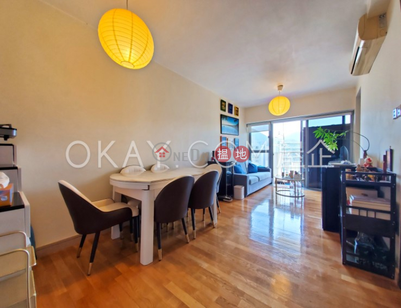 Generous 2 bedroom on high floor with balcony | Rental | Tower 6 Grand Promenade 嘉亨灣 6座 Rental Listings