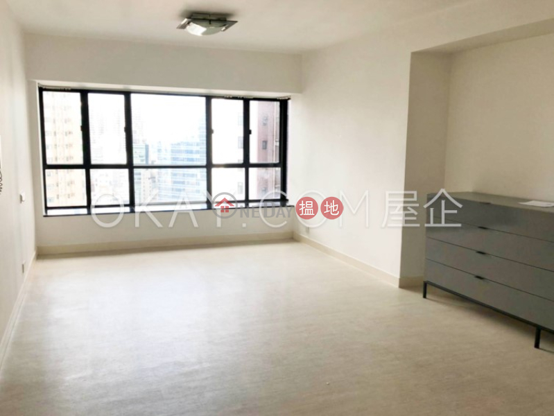 Luxurious 3 bedroom in Mid-levels West | Rental | The Grand Panorama 嘉兆臺 Rental Listings