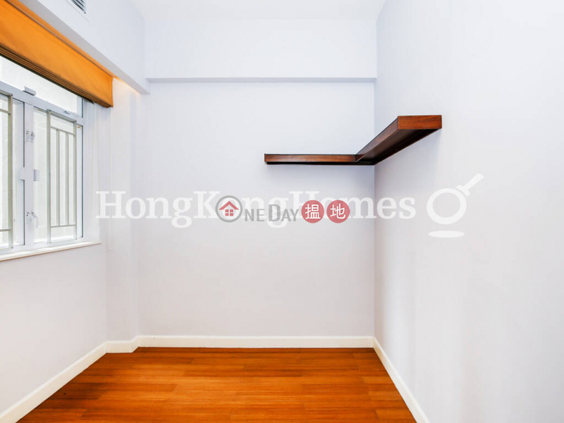 3 Bedroom Family Unit for Rent at Lee King Building | 28-30 King Kwong Street | Wan Chai District Hong Kong, Rental, HK$ 25,000/ month