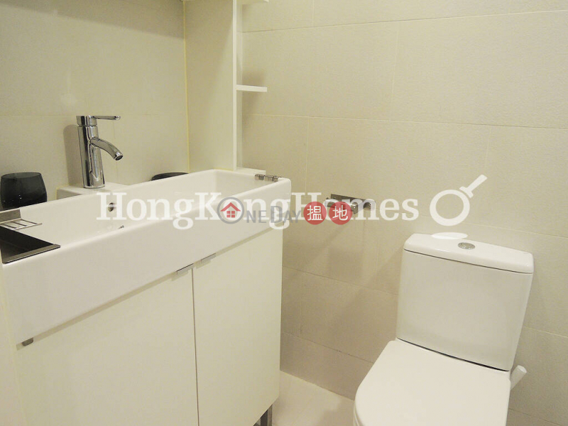 1 Bed Unit for Rent at 2-4 Staunton Street 2-4 Staunton Street | Central District Hong Kong, Rental | HK$ 22,000/ month