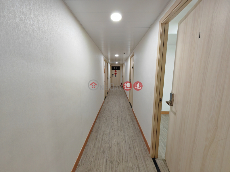 Wah Shing Centre, Middle | Industrial Rental Listings HK$ 5,800/ month