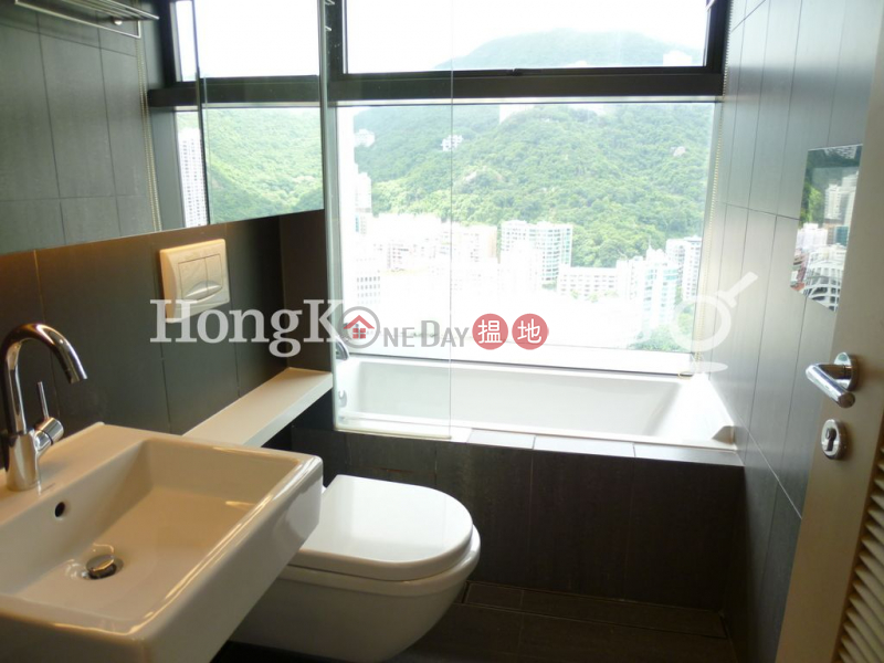 HK$ 39M | The Oakhill Wan Chai District | 3 Bedroom Family Unit at The Oakhill | For Sale