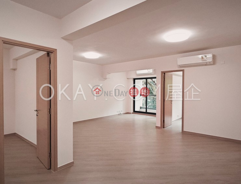 Rare 3 bedroom with balcony | Rental, Wah Hing Industrial Mansions 華興工業大廈 Rental Listings | Wong Tai Sin District (OKAY-R355684)