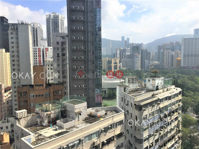 香港搵樓|租樓|二手盤|買樓| 搵地 | 住宅出租樓盤-2房1廁,星級會所,露台《維峰出租單位》