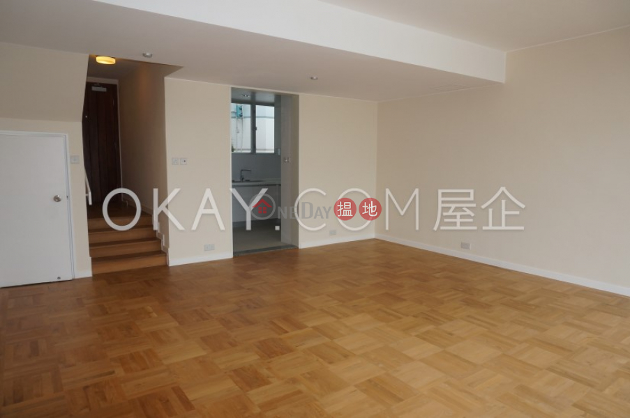 Rare house with sea views, balcony | Rental, 30 Cape Road | Southern District Hong Kong Rental HK$ 62,000/ month