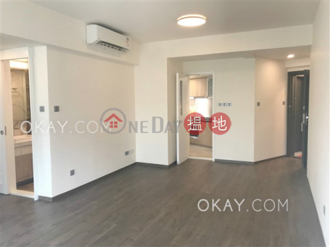 Elegant 3 bedroom with parking | Rental, C.C. Lodge 優悠台 | Wan Chai District (OKAY-R28310)_0