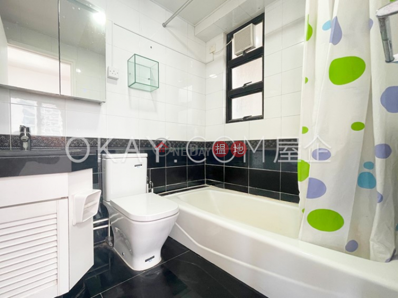 Property Search Hong Kong | OneDay | Residential | Rental Listings Nicely kept 2 bedroom in Mid-levels West | Rental
