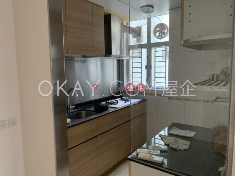 Property Search Hong Kong | OneDay | Residential, Rental Listings | Luxurious 3 bedroom in Quarry Bay | Rental