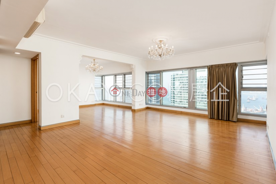 HK$ 100,000/ month | The Waterfront Phase 2 Tower 7 Yau Tsim Mong | Rare 5 bedroom on high floor with parking | Rental