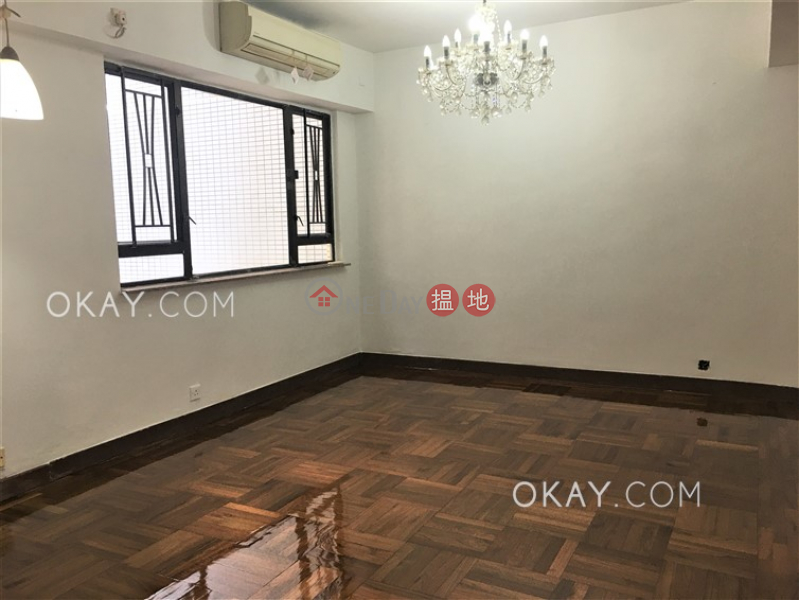 Popular 3 bedroom in Mid-levels West | For Sale | Carlos Court 嘉樂園 Sales Listings