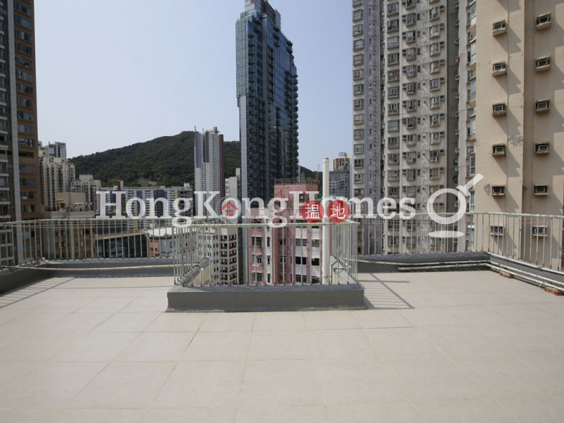 3 Bedroom Family Unit for Rent at Tai Sang Building 1 Sands Street | Western District Hong Kong, Rental | HK$ 24,800/ month