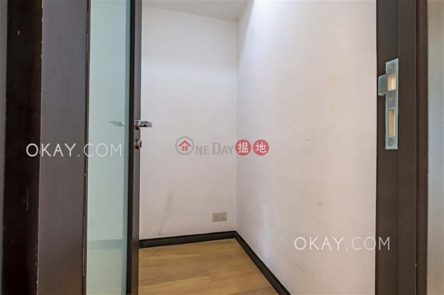 Rare 2 bedroom with balcony | Rental, Centre Place 匯賢居 Rental Listings | Western District (OKAY-R60653)