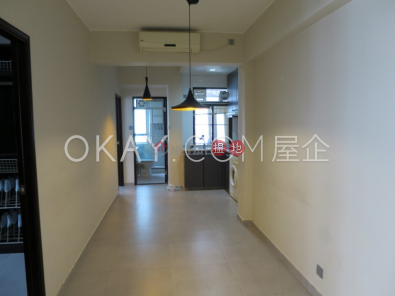 HK$ 25,000/ month, Ping On Mansion | Western District | Unique 2 bedroom on high floor | Rental