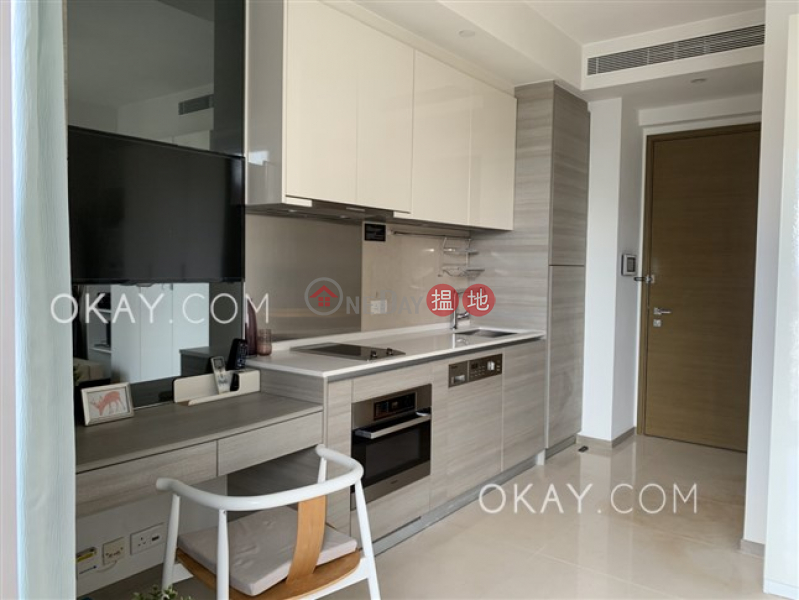 HK$ 23,000/ month The Summa | Western District Practical studio with balcony | Rental