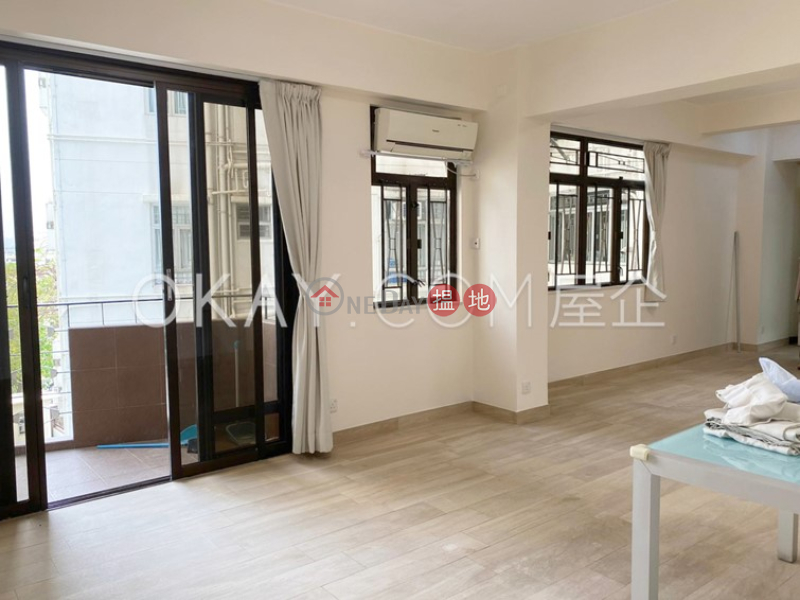 Charming 3 bedroom with balcony & parking | Rental | PEARL COURT 麗景樓 Rental Listings