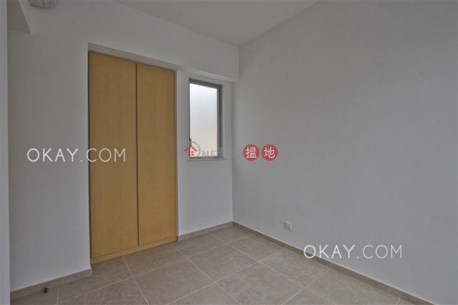 Gorgeous 2 bedroom with balcony | Rental, Resiglow Pokfulam RESIGLOW薄扶林 Rental Listings | Western District (OKAY-R378727)