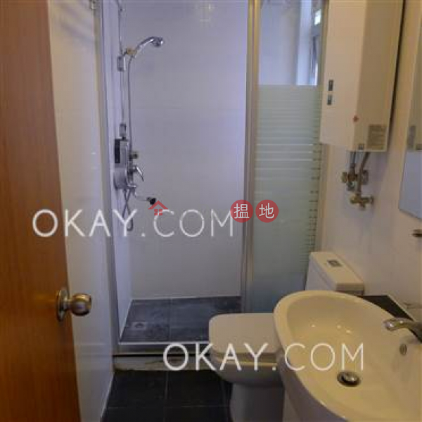 HK$ 39,000/ month Jolly Garden Wan Chai District | Efficient 4 bed on high floor with rooftop & parking | Rental