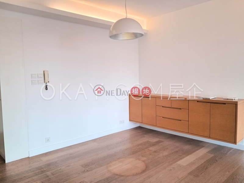 Luxurious 3 bedroom with balcony | For Sale | Flora Garden Block 3 慧景園3座 Sales Listings