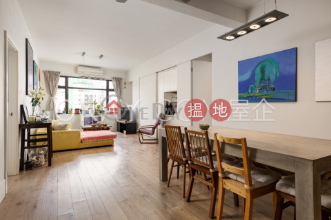 Lovely 3 bedroom with balcony & parking | For Sale | 35-41 Village Terrace 山村臺35-41號 _0