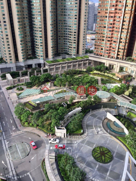 Two bedrooms, one suite, and one study in The Harbourside | The Harbourside Tower 2 君臨天下2座 Sales Listings