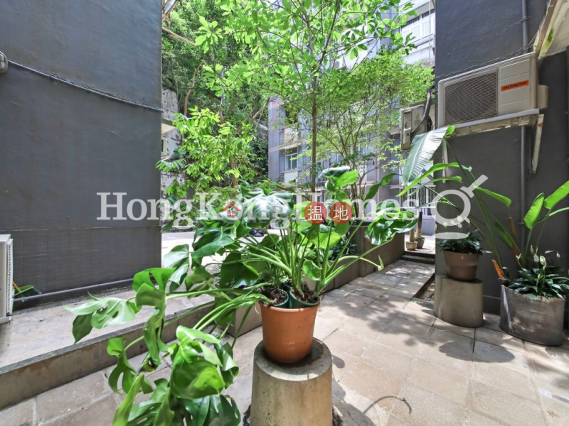 3 Bedroom Family Unit for Rent at 42-60 Tin Hau Temple Road, 42-60 Tin Hau Temple Road | Eastern District, Hong Kong, Rental HK$ 38,000/ month