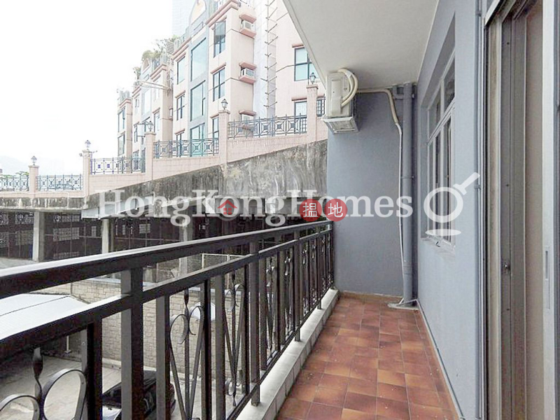 3 Bedroom Family Unit for Rent at Hanaevilla | 28-30 Stubbs Road | Wan Chai District | Hong Kong, Rental | HK$ 43,000/ month