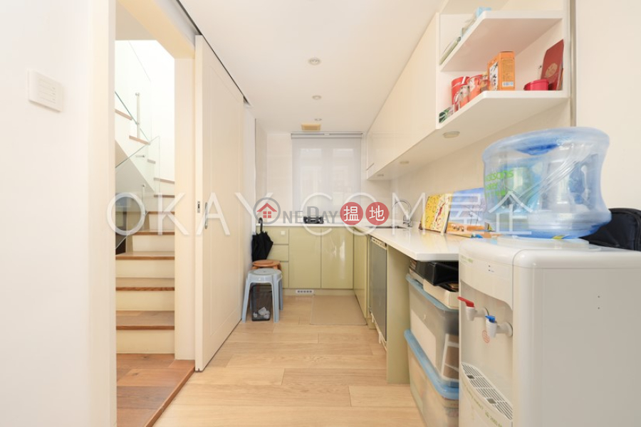 HK$ 18.5M | Tai Au Mun, Sai Kung Elegant house with rooftop, terrace & balcony | For Sale