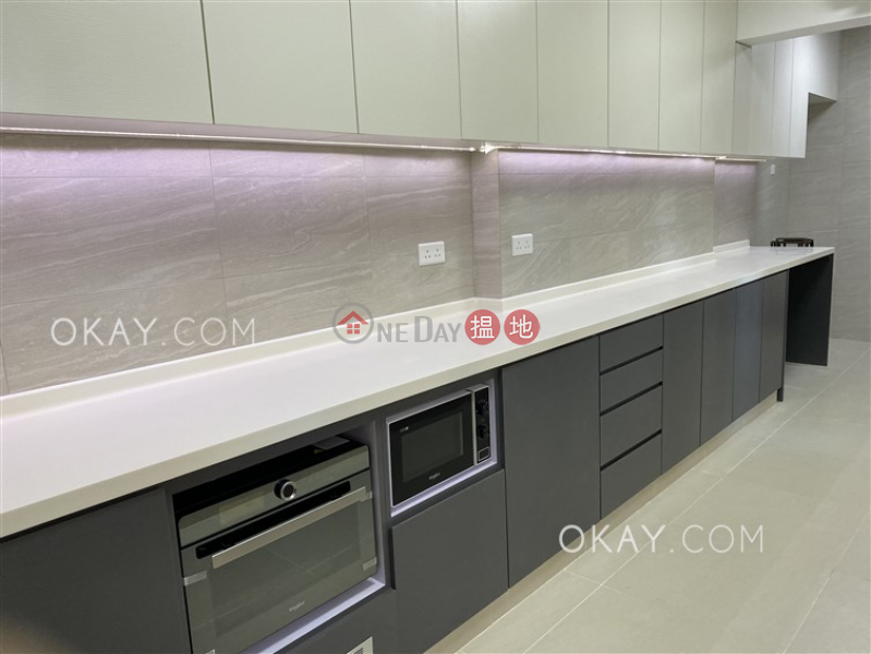 Efficient 3 bedroom with balcony & parking | Rental 39 MacDonnell Road | Central District, Hong Kong | Rental | HK$ 80,000/ month