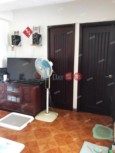 Property Search Hong Kong | OneDay | Residential, Sales Listings, Shan Tsui Court Tsui Pik House | 2 bedroom Mid Floor Flat for Sale