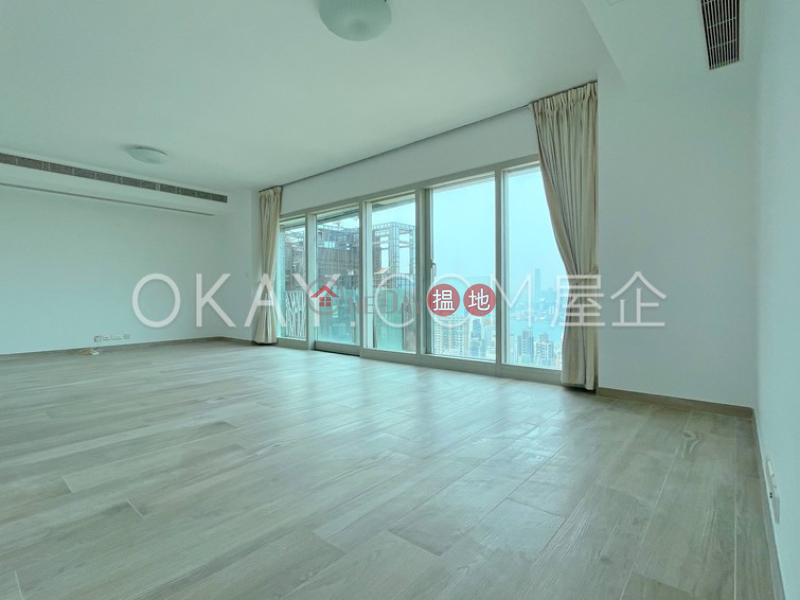 HK$ 83,000/ 月名門 3-5座灣仔區-4房2廁,極高層,星級會所,連車位名門 3-5座出租單位