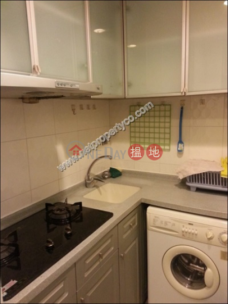 HK$ 16,000/ month | Kong Chian Tower Western District, Furnished studio flat for rent in Sai Wan