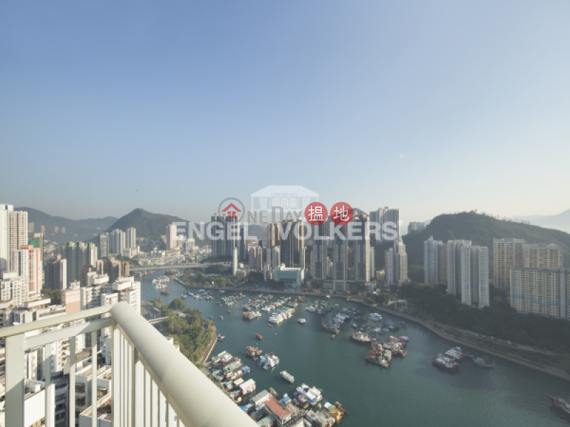 Property Search Hong Kong | OneDay | Residential | Rental Listings 3 Bedroom Family Flat for Rent in Aberdeen