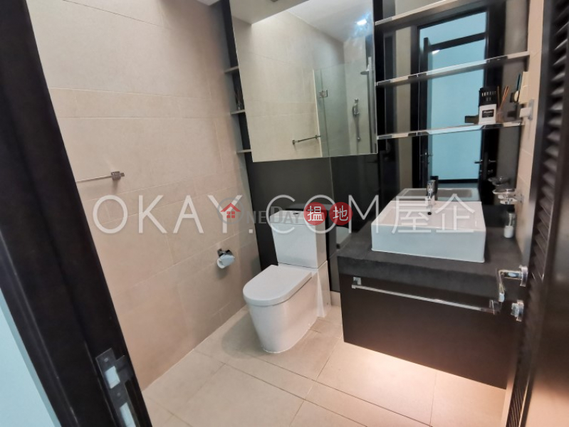 Nicely kept 1 bedroom with balcony | For Sale | J Residence 嘉薈軒 Sales Listings