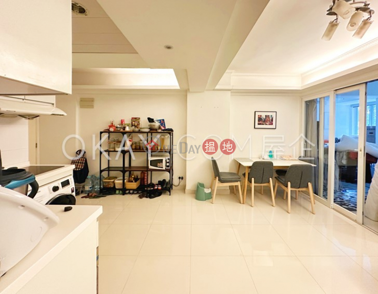 Po Hing Mansion, Low | Residential, Sales Listings HK$ 6.8M