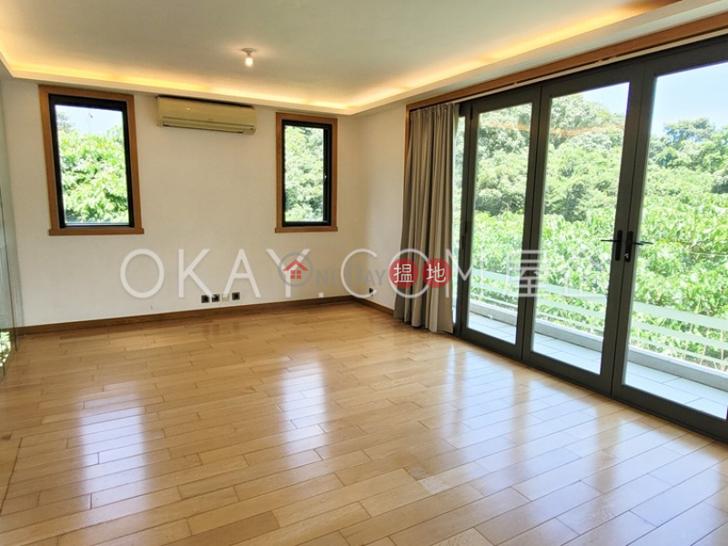 Elegant house with rooftop, balcony | Rental | Sheung Yeung Village House 上洋村村屋 Rental Listings
