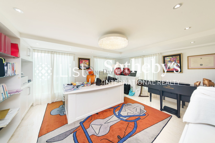 Property for Sale at 110 Repulse Bay Road with more than 4 Bedrooms | 110 Repulse Bay Road 淺水灣道110號 Sales Listings