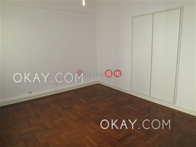 HK$ 58,000/ month, Robinson Mansion Western District | Stylish 3 bedroom with balcony | Rental