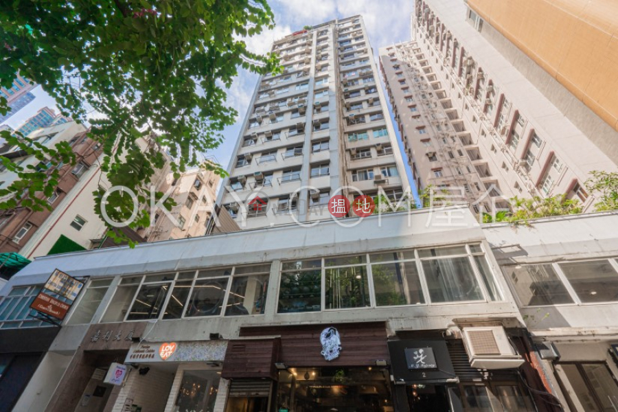 Charming 1 bedroom with terrace | Rental 45-53A Graham Street | Central District, Hong Kong | Rental | HK$ 25,000/ month