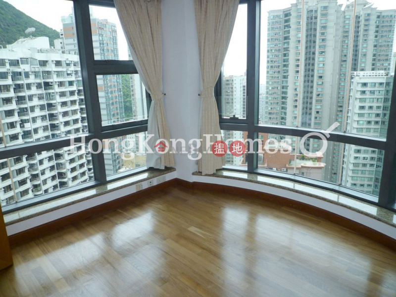 HK$ 69M | Palatial Crest, Western District | 3 Bedroom Family Unit at Palatial Crest | For Sale