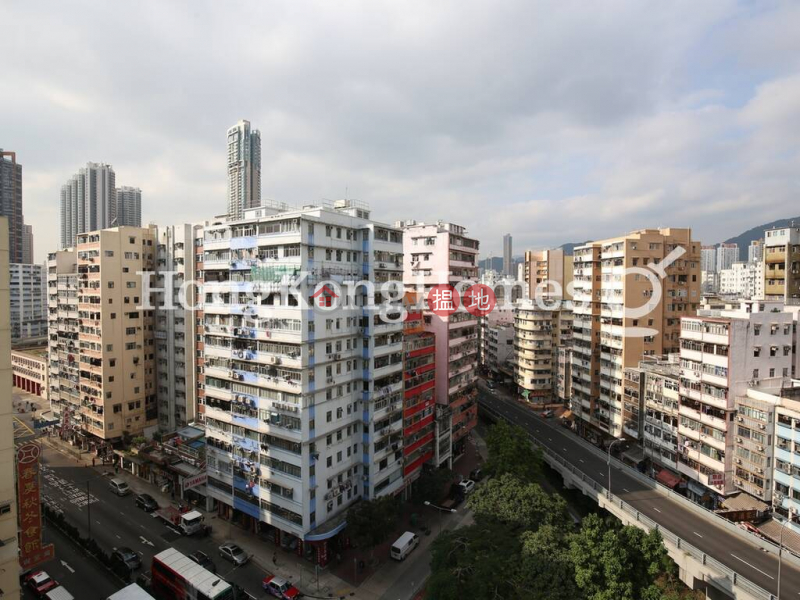 Property Search Hong Kong | OneDay | Residential | Rental Listings | 3 Bedroom Family Unit for Rent at GRAND METRO