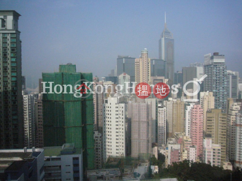 3 Bedroom Family Unit for Rent at Man Yuen Garden | Man Yuen Garden 文苑花園大廈 _0