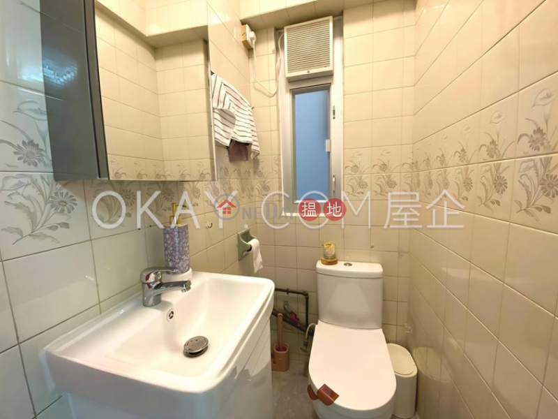 3房2廁安樂大樓出售單位586-588皇后大道西 | 西區香港出售|HK$ 820萬