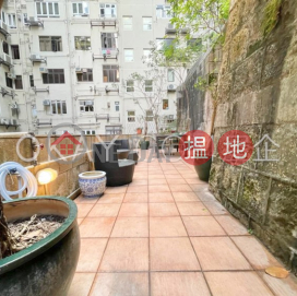 Efficient 3 bedroom with terrace & parking | Rental | Wing Hong Mansion 永康大廈 _0